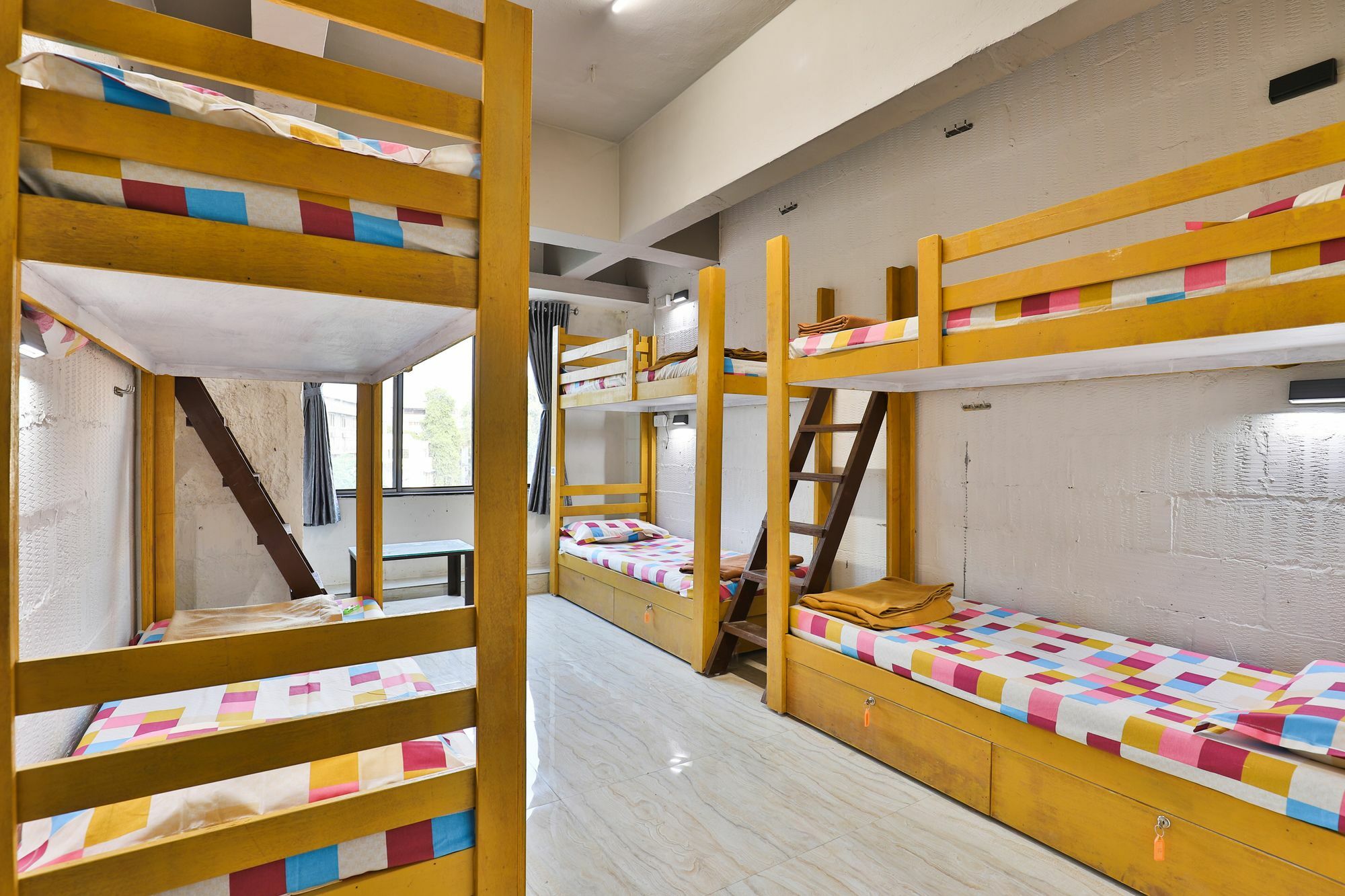 Oscar Dormitory Ahmedabad Eksteriør bilde